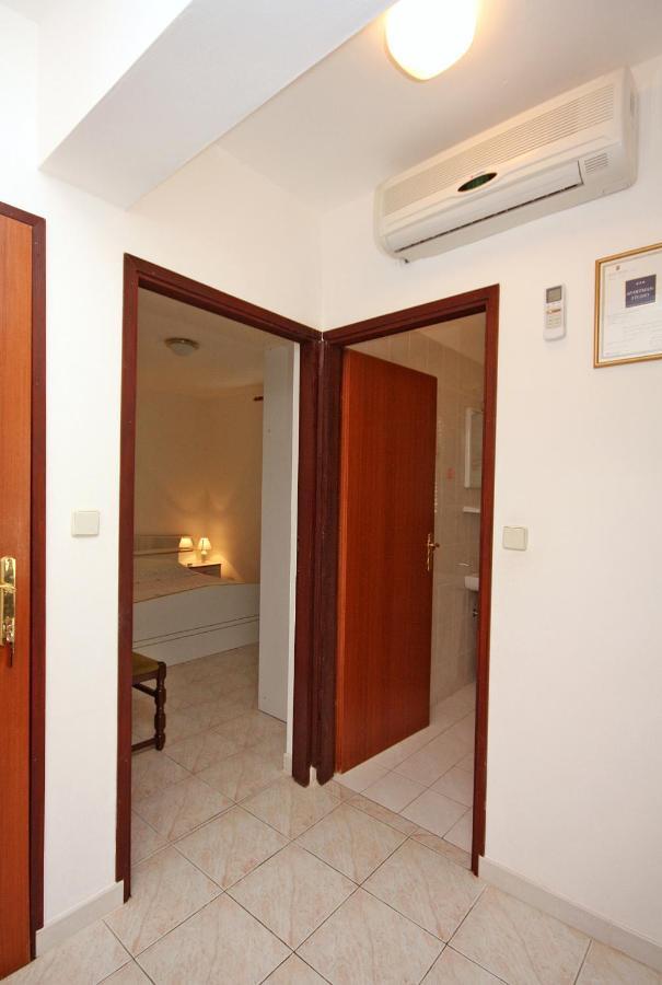 Apartment Barbat 4962A Barbat na Rabu Exteriör bild